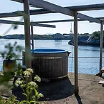 Lofoten Island Хеннингсвер