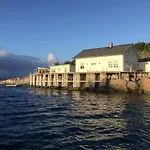 Дом отдыха Lofoten Island Хеннингсвер