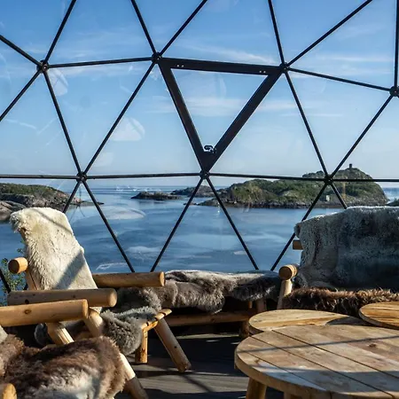 Lofoten Island Feriehus Henningsvær